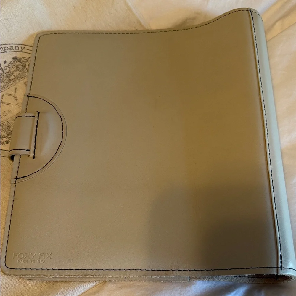 Fox Fix Leather Planner Cover  - A5 rings